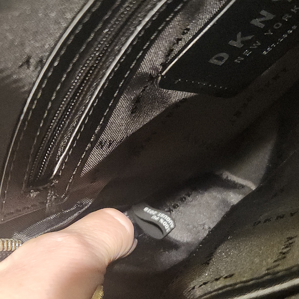 DKNY Black Crossbody Camera Style Bag - Picture 5 of 12